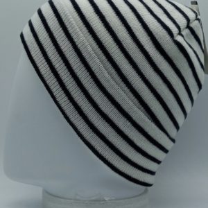 Bonnet classique rayé
