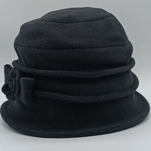 bonnet en cloche noir